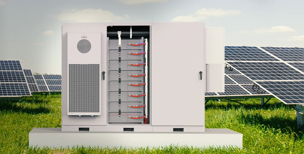 HOFFMAN-WBNR-N1302200-14kWChillerLaunch-USEN (1)